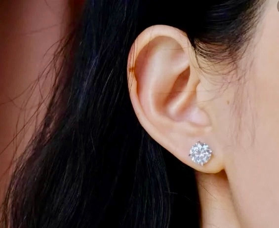 18K White Gold 4-Prong 4CT Round Certified Lab-Grown Diamond Studs